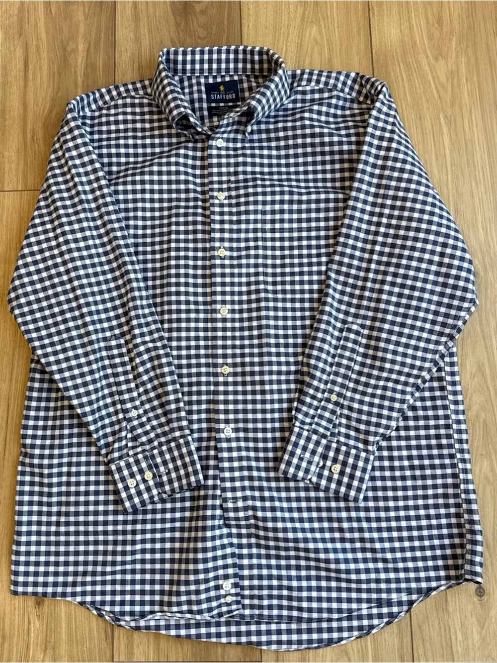 Stafford Travel Wrinkle Free Oxford Shirt Navy & White Gingham 16.5 32-33 Reg